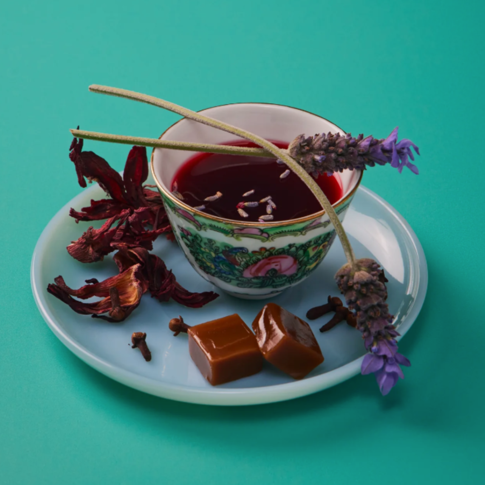 HIBISCUS HAZE CARAMELS GIFT BOX