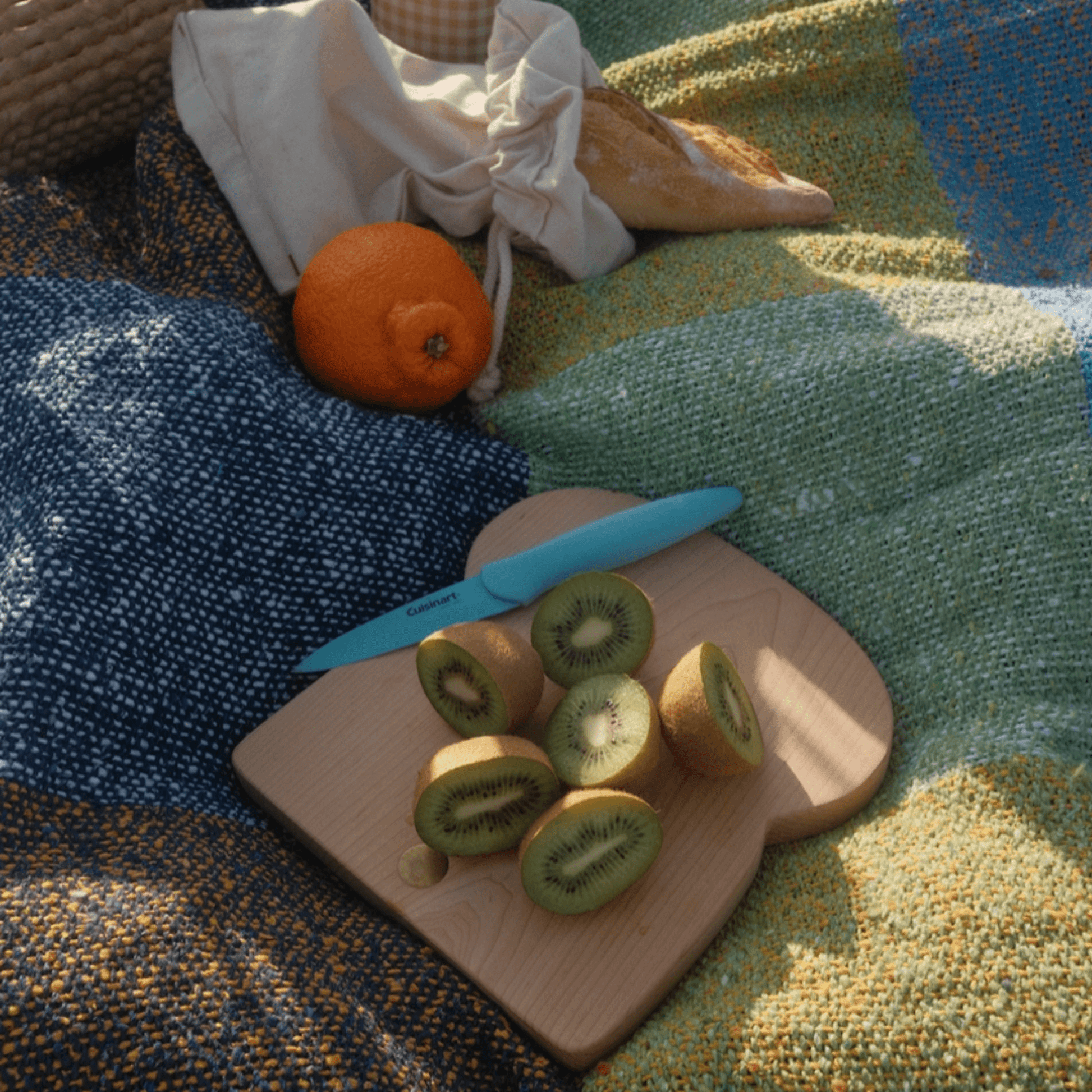 SUAVE KIWI BLANKET ROLL