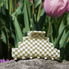 PYRAMID HAIR CLAW - GREEN