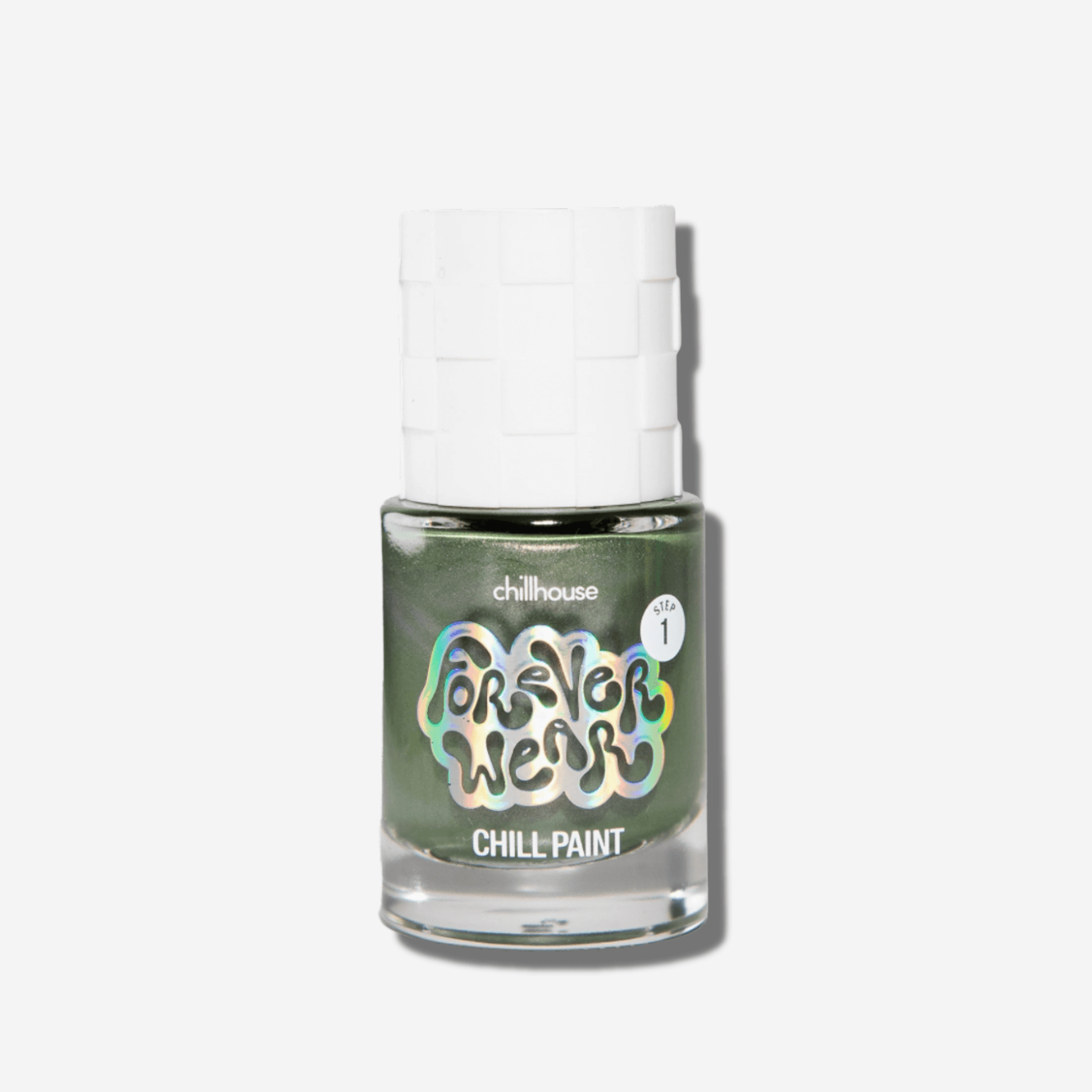 Forever Wear Chill Paint in silvery sage offers long-lasting shimmer for beautiful nails.