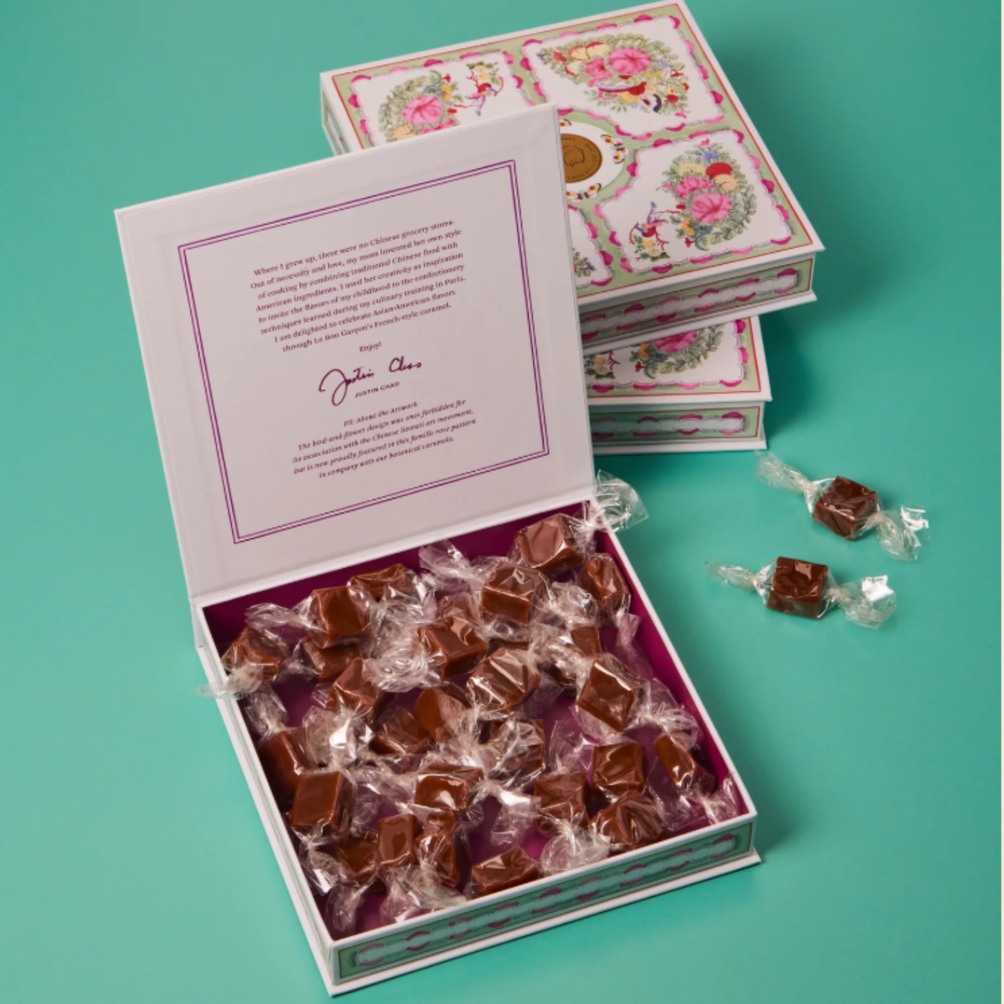 HIBISCUS HAZE CARAMELS GIFT BOX