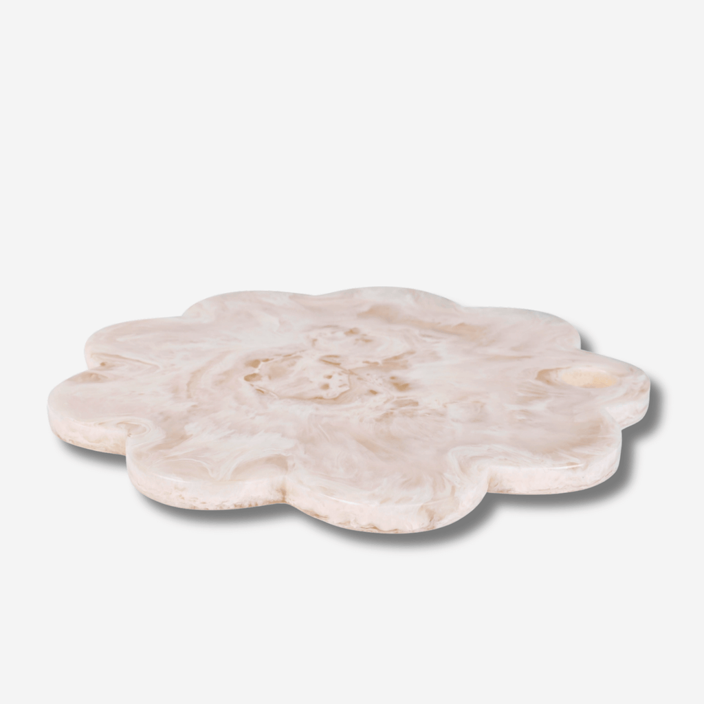 9" SCALLOP RESIN CHEESE CHARCUTERIE BOARD - VANILLA