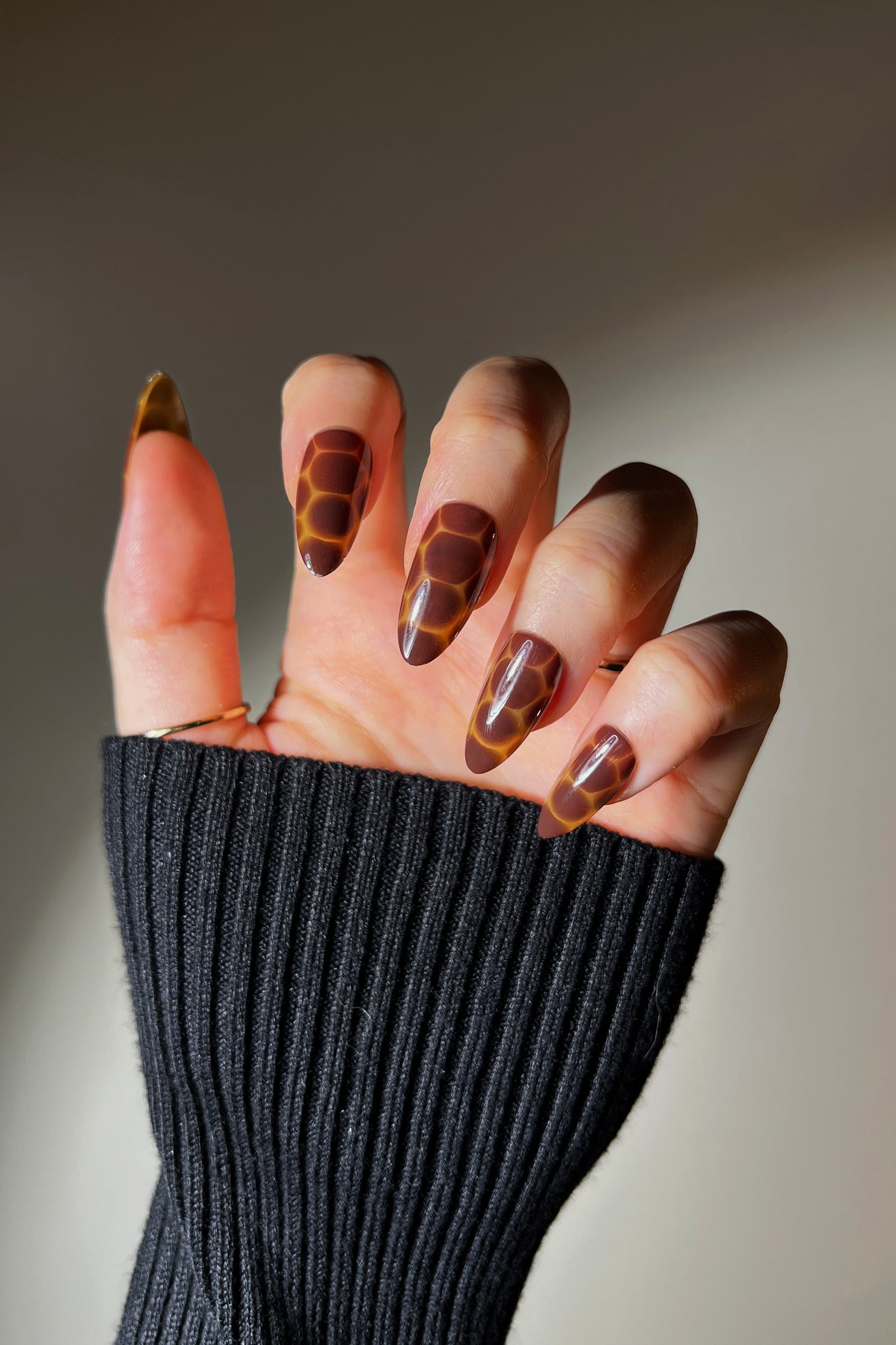 Cocoa Nouveau Soft & Durable Press-On Nails