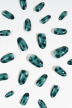 Emerald Amber Soft & Durable Press-On Nails